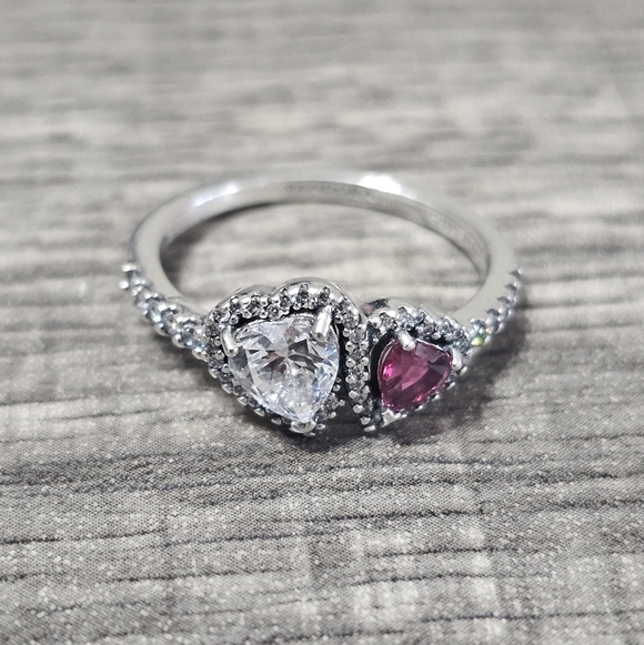Authentic Pandora Halo Hearts Ring - Picture 2 of 5